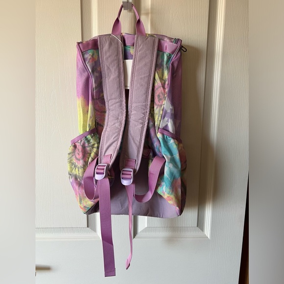 Esvan Mesh Backpack - Picture 2 of 6